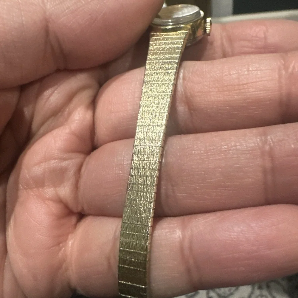 Works VTG WITTNAUER Ladies Watch Wind Up Diamond Galaxy Dial -GF Band- Rare 17mm